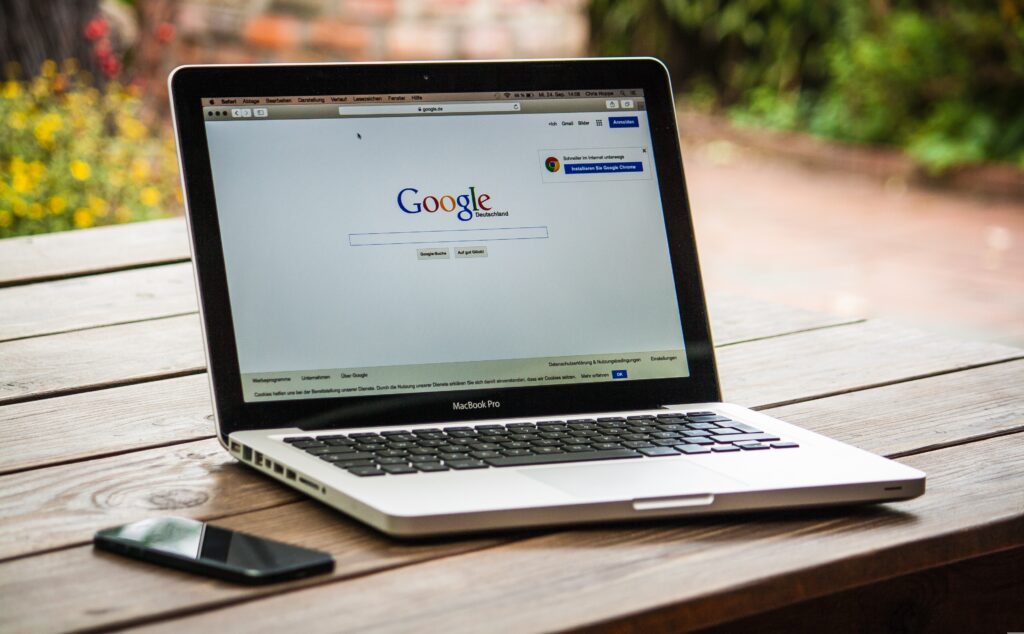 why travelers use google flights