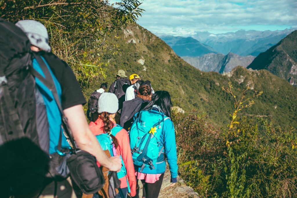 Ultimate Hiking Clothing Guide (2026) – Stay Safe in Any Weather